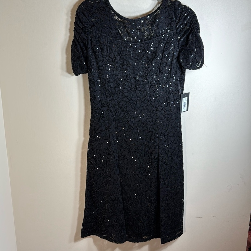 Marina boatneck, sequin lace, flair dress. Beautiful style for date night Sz Sm